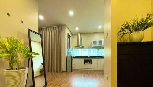 Hb Serviced Apartment - 12 Tr?n Qu� Ki�n