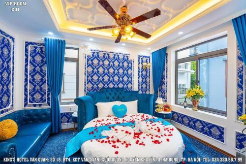 King's Hotel V?n Qu�n