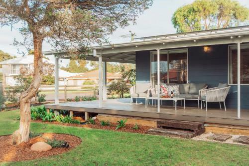 Dunsborough R & R