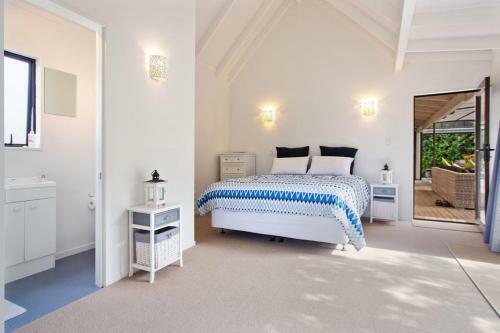 Villa Costa Lotta - Pauanui Holiday Home