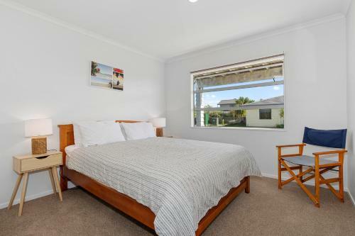 At The Beach - Ruakaka Holiday Home