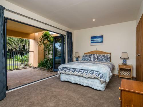 La Belle Maison - Ruakaka Holiday Apartment