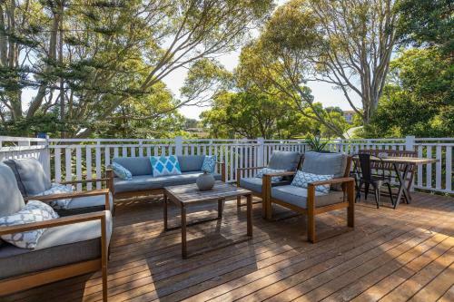Deckhouse On Daphne