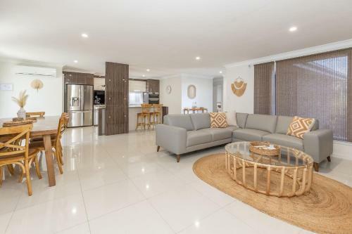 3 Hume Street