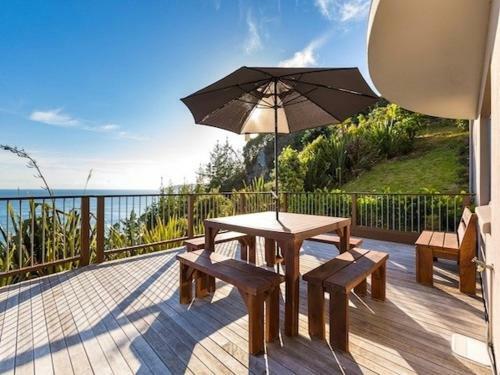 Oceana 21 - Beautiful Holiday Home Tairua