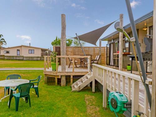 Just Beachy - Whangamata Holiday Home