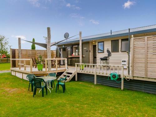 Just Beachy - Whangamata Holiday Home