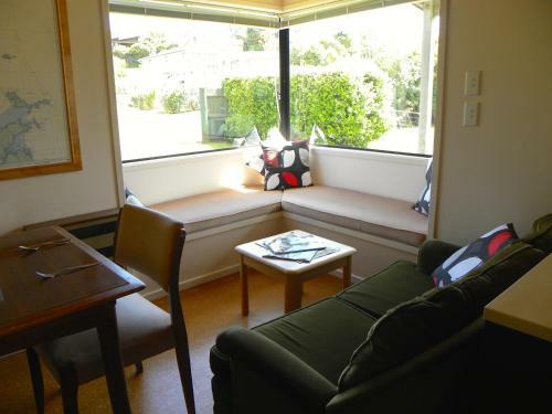 Fun At Wharekaho - Simpsons Beach Holiday Home