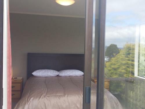 Acacia Views - Acacia Bay Holiday Home
