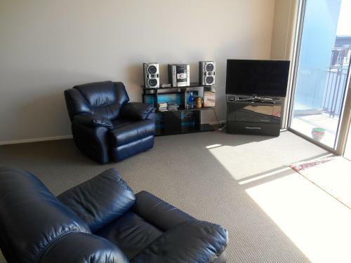 Absolute Waterfront, Tauranga Apartment