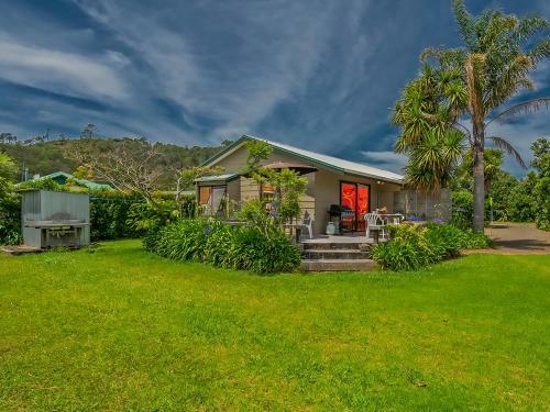 Moana - Hahei Holiday Home
