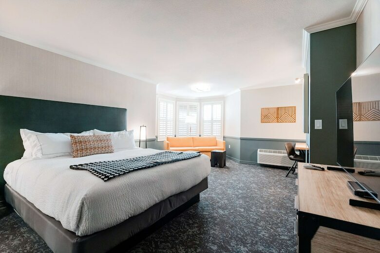 Hotel Ashley Inn