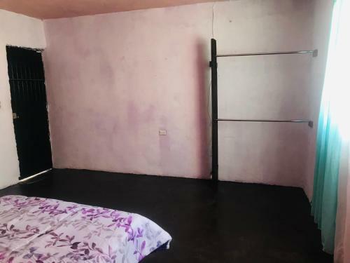 Hostal Hospedaje Bugambilias En Polleros