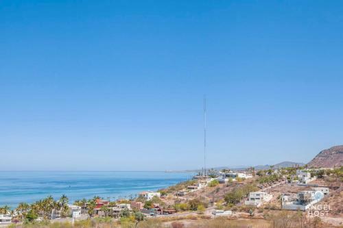 Apartamento Couples Oceanview Getaway Near Malec�n Plus Pool Onsite