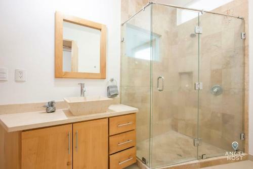 3rd Flr Condo With Fabulous Ocean View & Pool Onsite