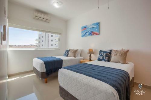 3rd Flr Condo With Fabulous Ocean View & Pool Onsite