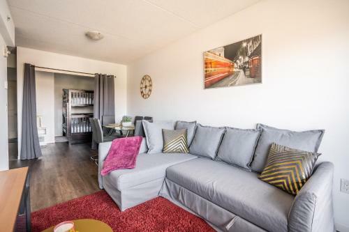 Downtown Hamilton Apartments By Simply Comfort