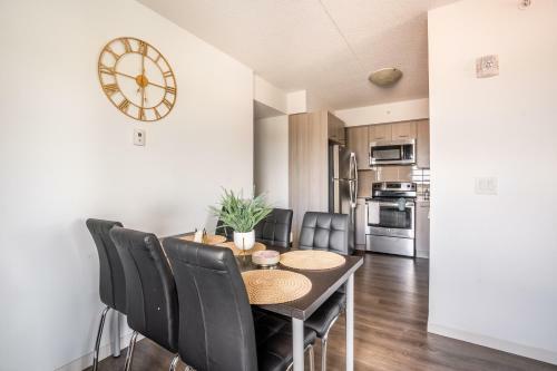 Downtown Hamilton Apartments By Simply Comfort