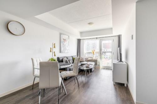 Downtown Hamilton Apartments By Simply Comfort
