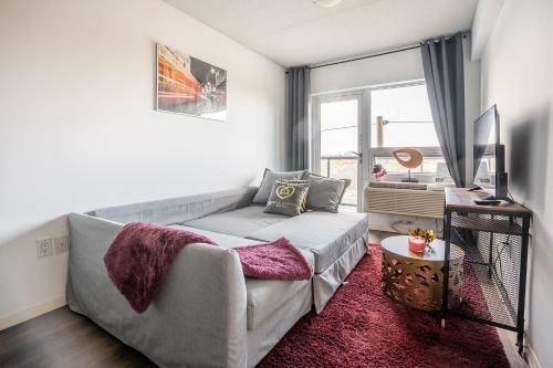 Downtown Hamilton Apartments By Simply Comfort
