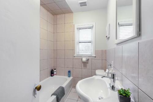 Apartamento Near Downtown 1br Apt With Queen Bed And Netflix