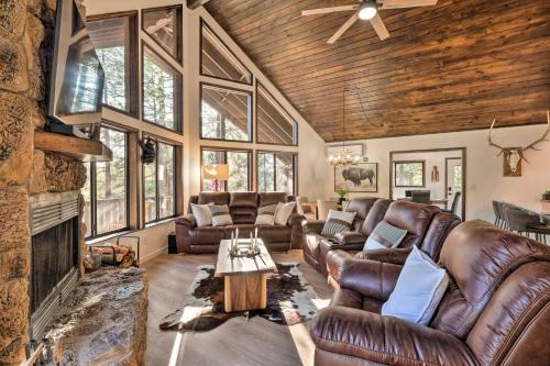 Sunny Cabin With Poker Room And Wraparound Deck!