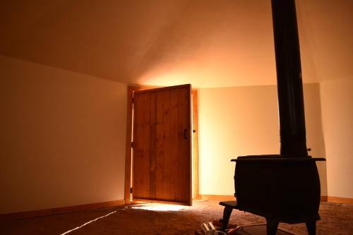 Antelope Hogan Bed And Breakfast, Llc