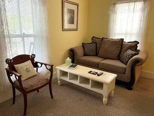Bed & Breakfast Ozark Country Inn