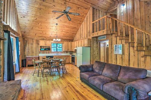 Secluded Creekside Cabin With Kayaks Provided