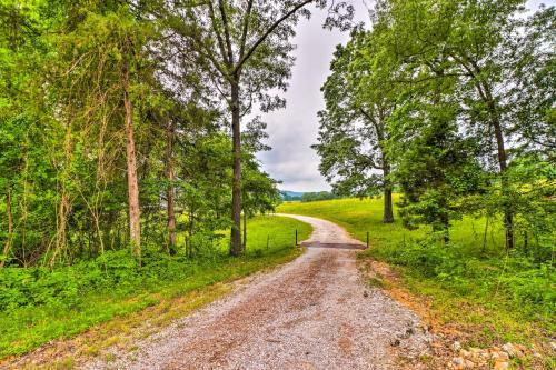 Secluded Timbo Retreat - Hike, Swim And Kayak!