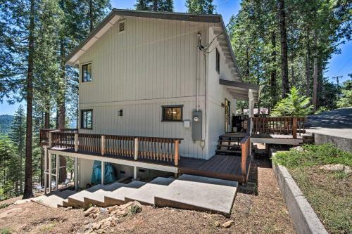 Arnold Cabin Hot Tub, Fire Pit And Epic Views!