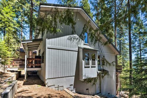 Arnold Cabin Hot Tub, Fire Pit And Epic Views!
