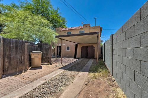 Adobe Apartment About 2 Mi To Downtown Phoenix!