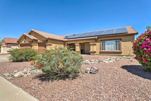 Family-friendly Phoenix Home With Private Yard!