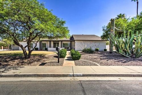 Chic Scottsdale Home With Private Heated Pool!