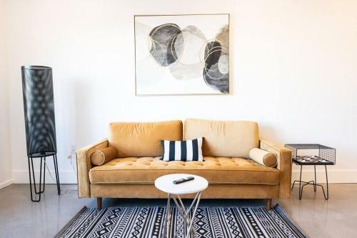 Apartamento Spacious & Modern Studio Located Minutes From Downtown