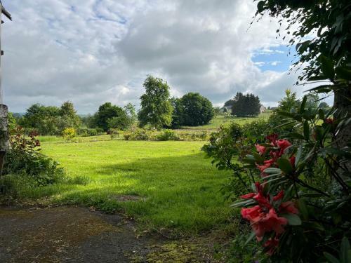 Hostal Maison D'h�tes Le Charme Du Champs Claire