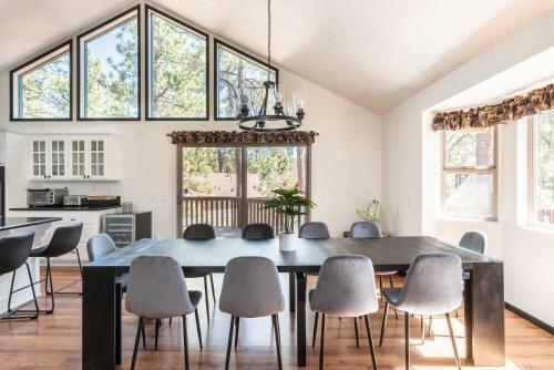 50 - Forever Forest Lodge Home