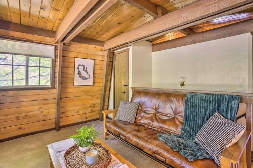 Charming Big Bear Lake Cottage Hike And Ski!