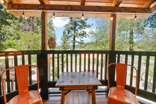 Pond View Cabin