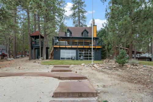 40 - Waterfront Retreat Home