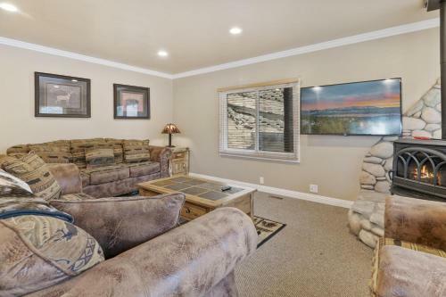 31 - Serenity Pines Home