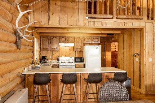 19 - Moonlight Ridge Home