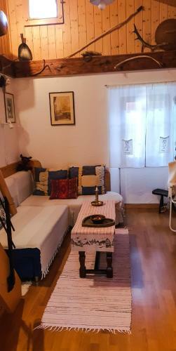Fully, Valais Chalet Accueillant Avec Chemin�e