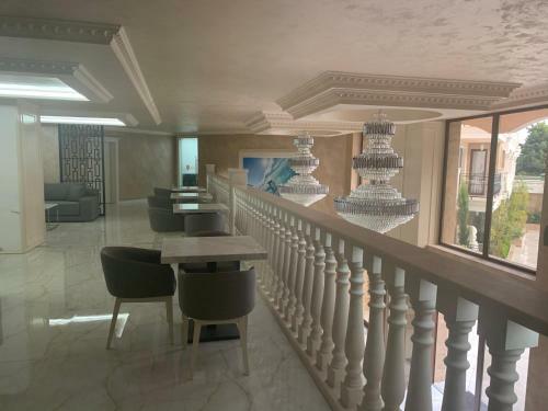 Valencia Gardens Deluxe Apartments