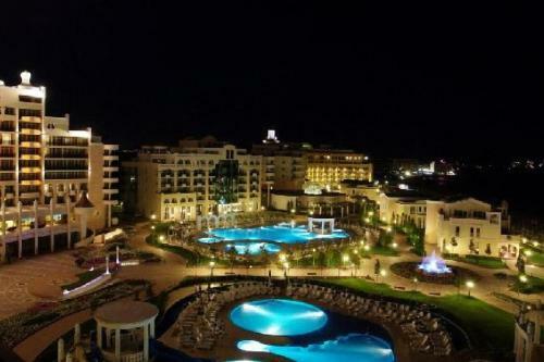 Momi Apart Sunset Pomorie (sea View)