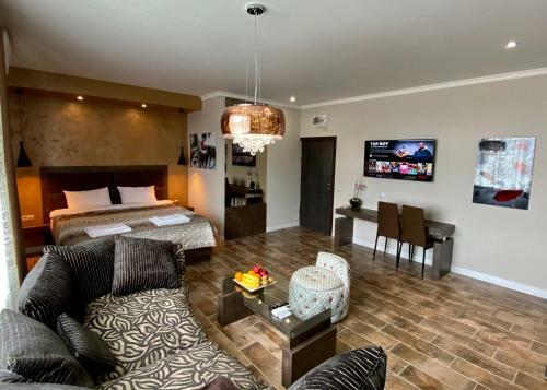 Luxury Apartments Ivon