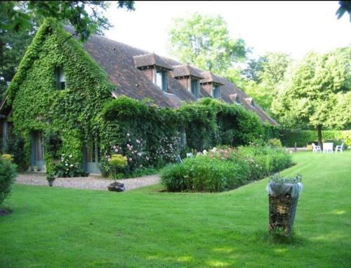 Bed & Breakfast Logis De La Paqueraie