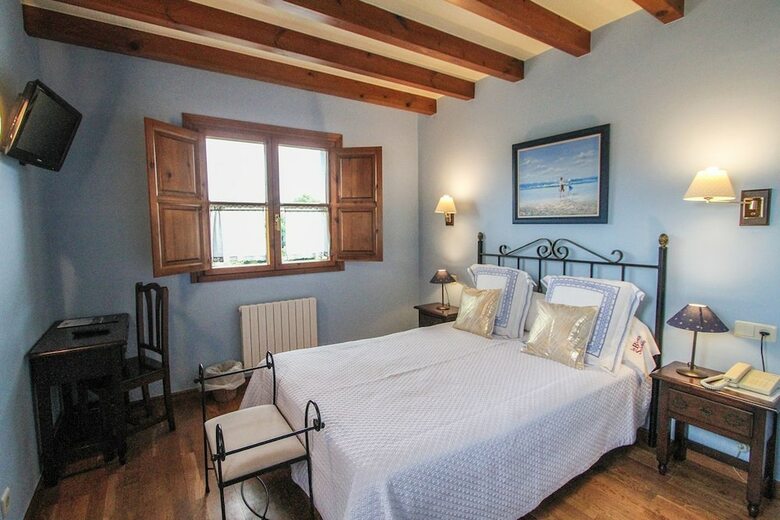 Hotel La Biesca Sebre�u