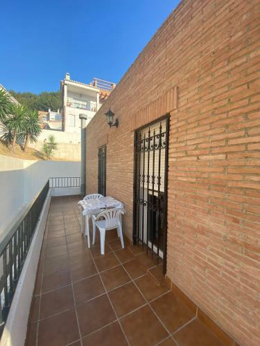 Vivienda En Almu��car